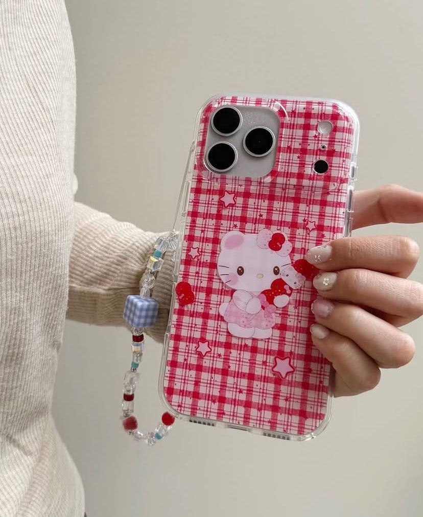 Kitty case with charm