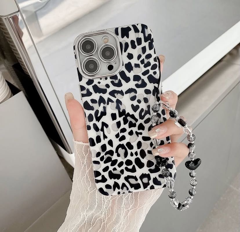 Leopard print case with charm