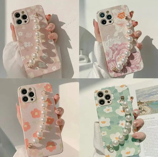 Flower case with pearls chain