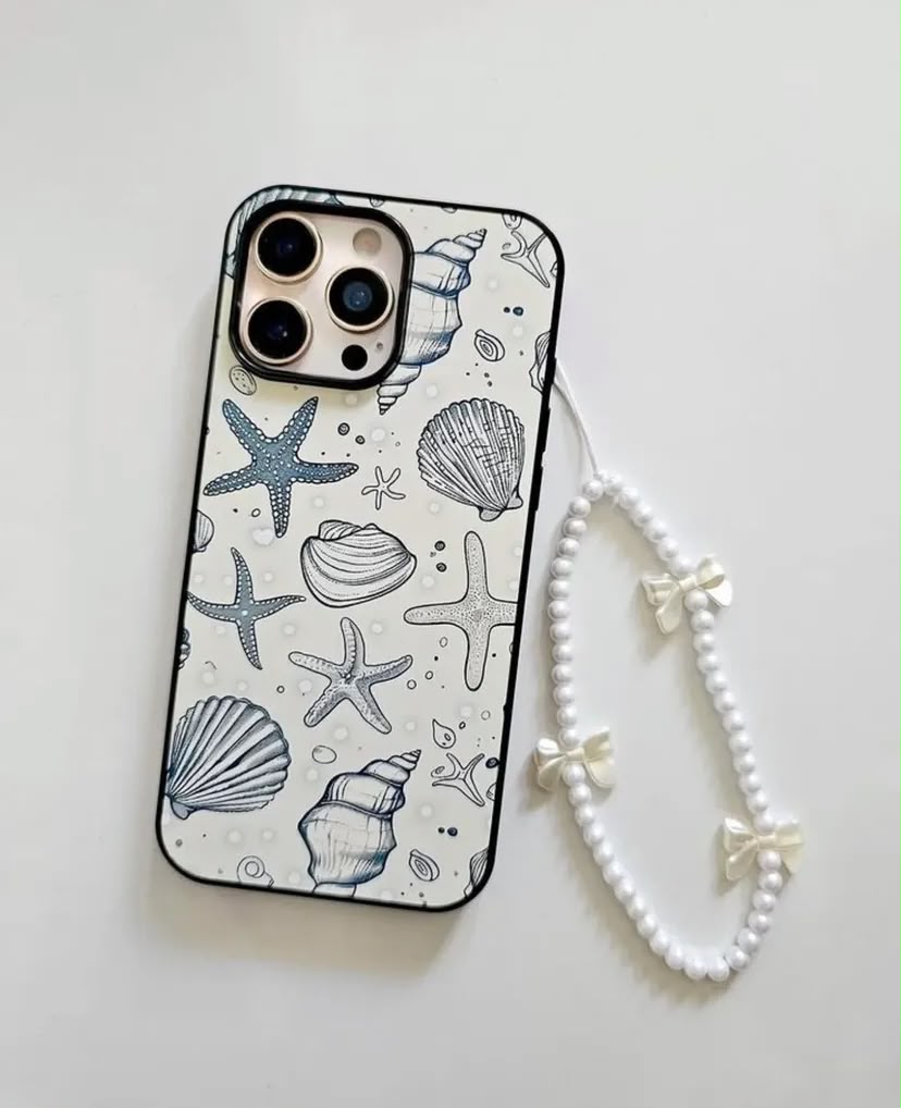 Star case with charm