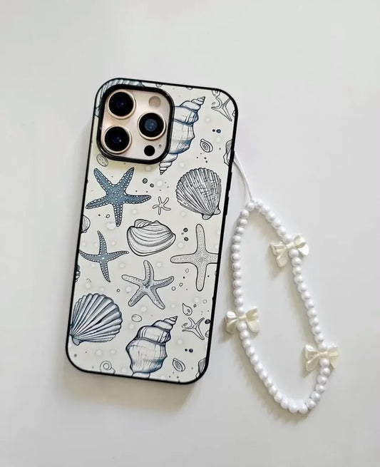 Star case with charm